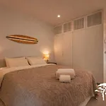 Yuna - Ultimate Surf Villa Viana do Castelo