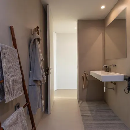 Yuna - Ultimate Surf