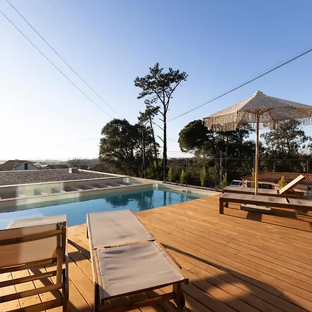 Yuna - Ultimate Surf Villa *