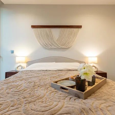 Yuna - Ultimate Surf *