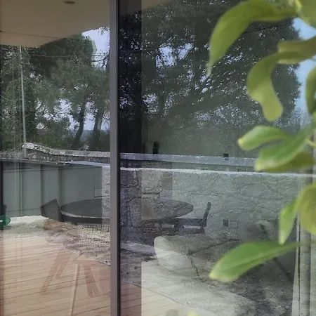 Yuna - Ultimate Surf Villa *