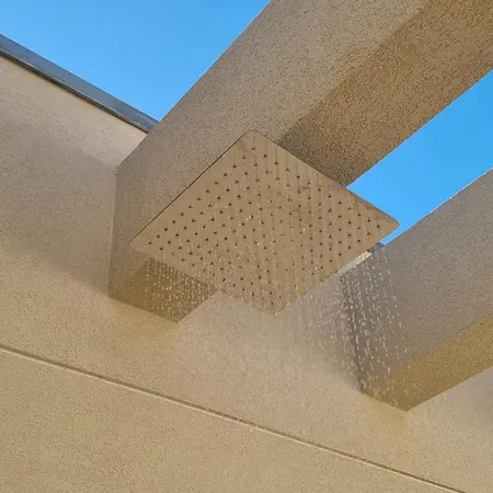 Yuna - Ultimate Surf Viana do Castelo