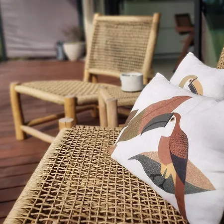 Yuna - Ultimate Surf Villa *